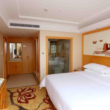 Vienna Hotel Zhongshan West District 외부 사진