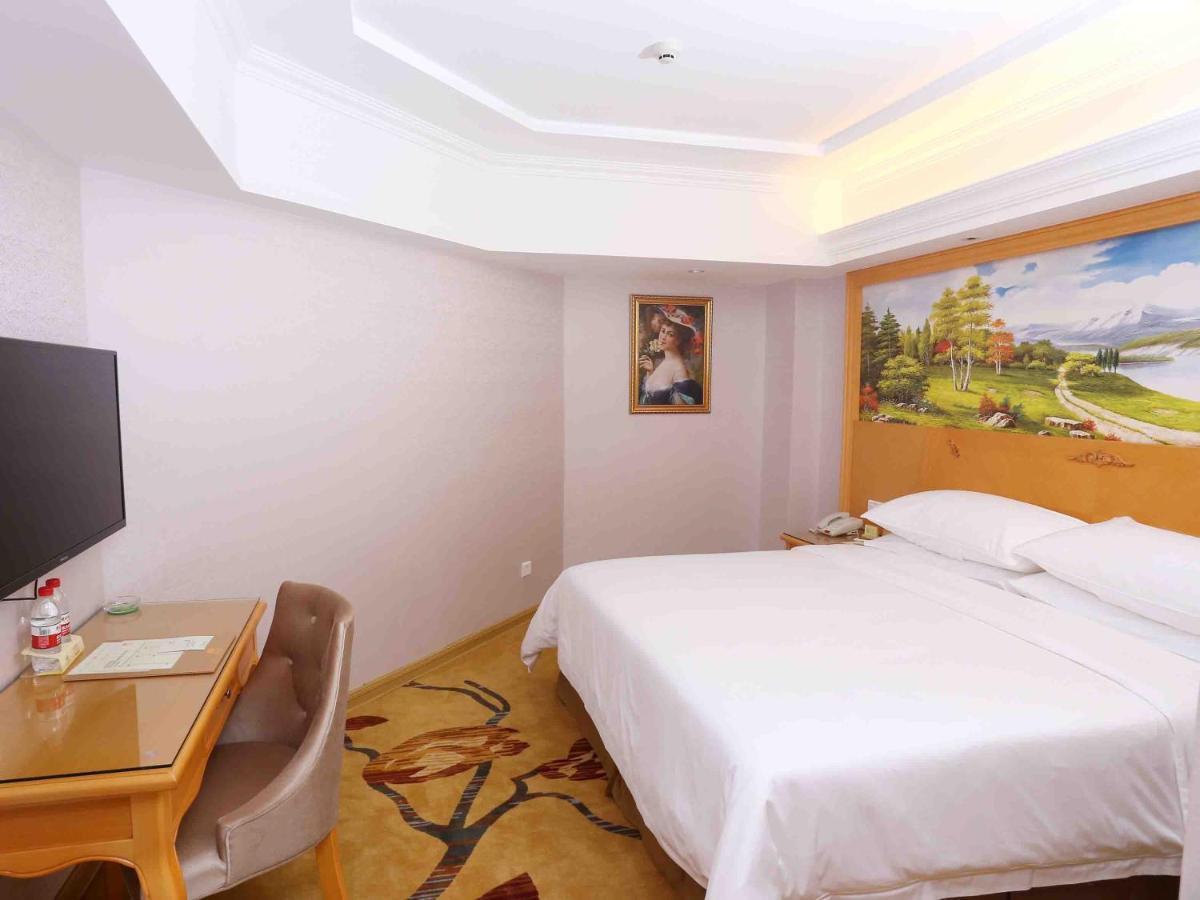 Vienna Hotel Zhongshan West District 외부 사진